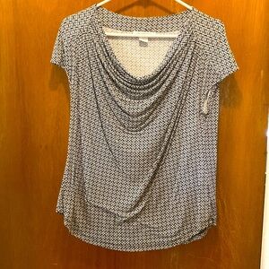 3/$-5. Liz Claiborne top, cap sleeves, black and white, cowl neckline